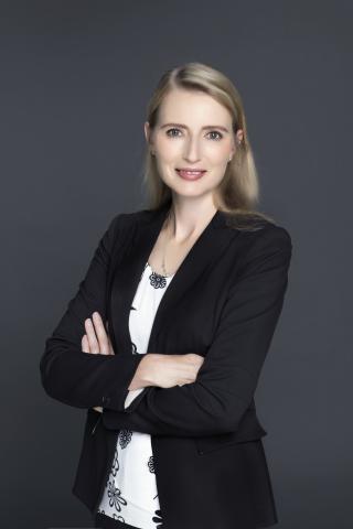 Abi head shot